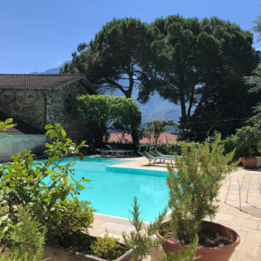 Villa Eden jacuzzi pool & private parking Domaso